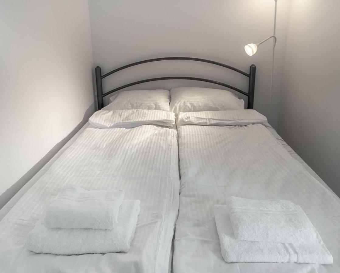 Apartament Szarych Szeregow 46A/1 Katowice Bagian luar foto